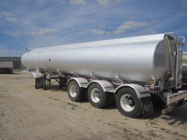 2012 Hutchinson Tanker